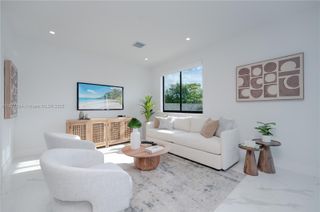 238 NW 2nd St 6, Florida City, FL 33034