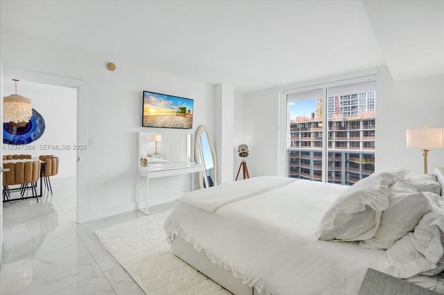 10275 Collins Avenue 916, Bal Harbour, FL 33154