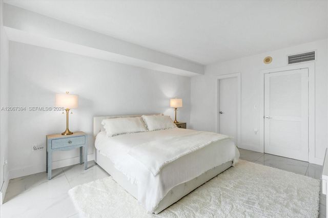 10275 Collins Avenue 916, Bal Harbour, FL 33154
