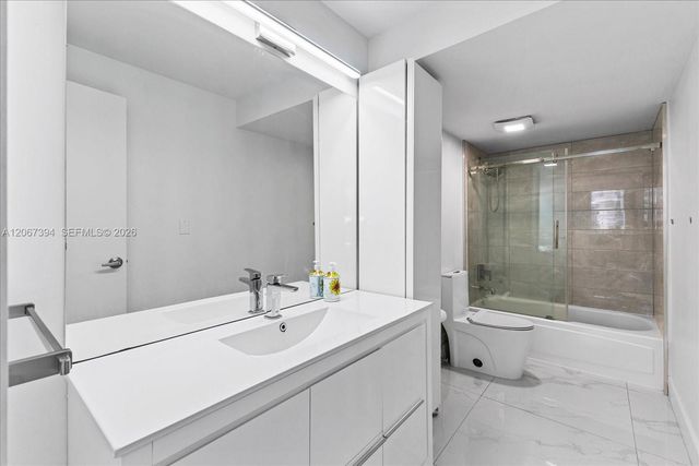 10275 Collins Avenue 916, Bal Harbour, FL 33154