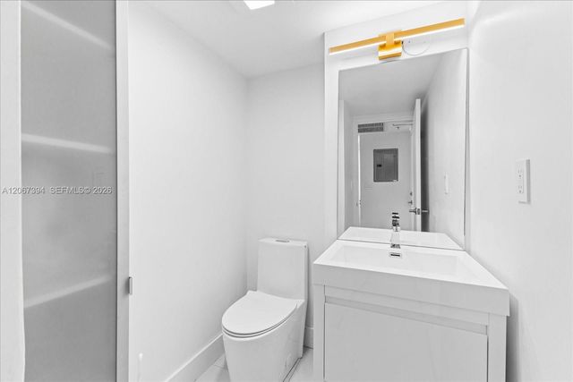 10275 Collins Avenue 916, Bal Harbour, FL 33154