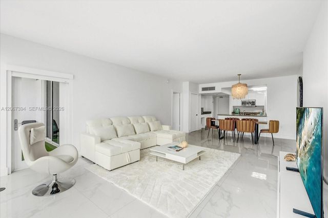 10275 Collins Avenue 916, Bal Harbour, FL 33154
