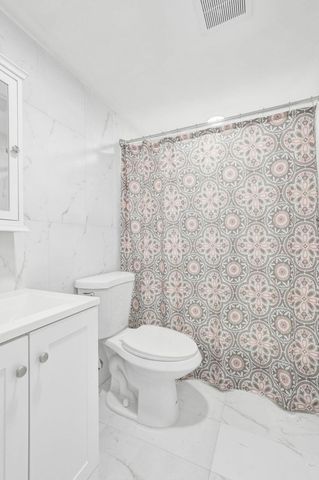 3120 Cynthia Lane 207, Lake Worth Beach, FL 33461