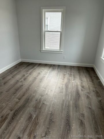 2078 Seaview Street 2, Bridgeport, CT 06610