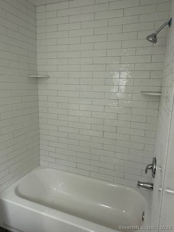 2078 Seaview Street 2, Bridgeport, CT 06610