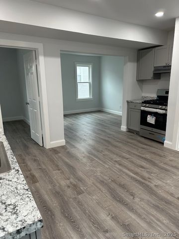 2078 Seaview Street 2, Bridgeport, CT 06610