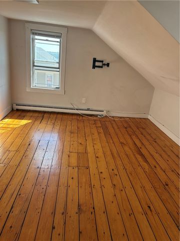239 Main St. Street 3, East Greenwich, RI 02840
