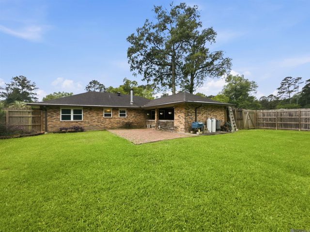 25894 Shadow Brook Ave, Denham Springs, LA 70726