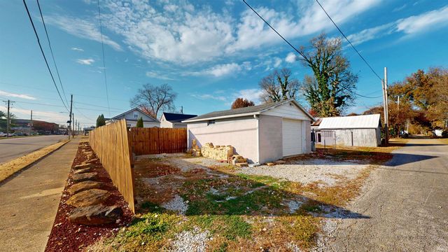 1002 14th Street, Tell City, IN 47586