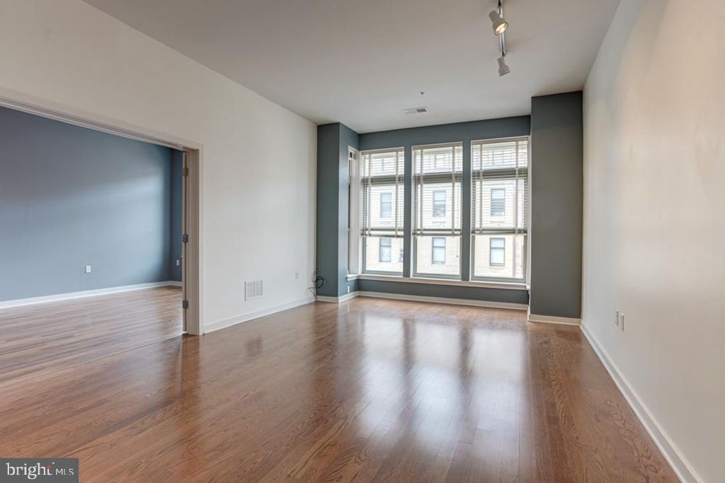 1209 N Charles St Apt 209, Baltimore, MD 21201