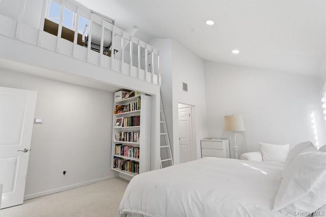24 Liberty Street, Westhampton Beach, NY 11978
