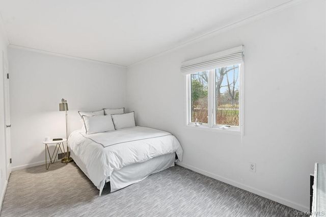 24 Liberty Street, Westhampton Beach, NY 11978
