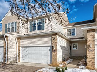 4646 Blaylock Way 3502, Inver Grove Heights, MN 55076