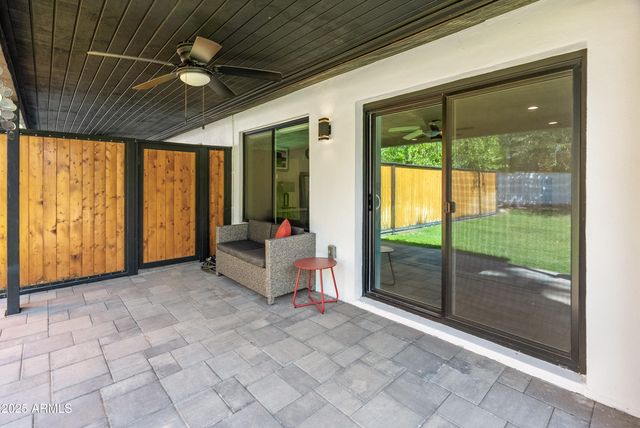 6715 E MONTECITO Avenue, Scottsdale, AZ 85251