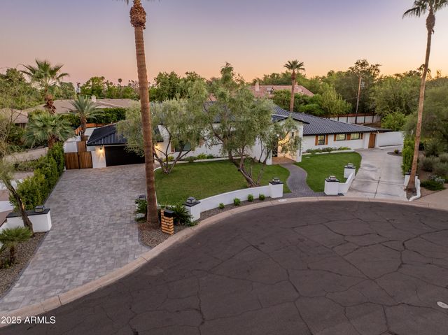 6715 E MONTECITO Avenue, Scottsdale, AZ 85251