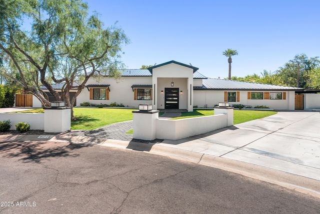 6715 E MONTECITO Avenue, Scottsdale, AZ 85251