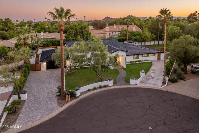 6715 E MONTECITO Avenue, Scottsdale, AZ 85251