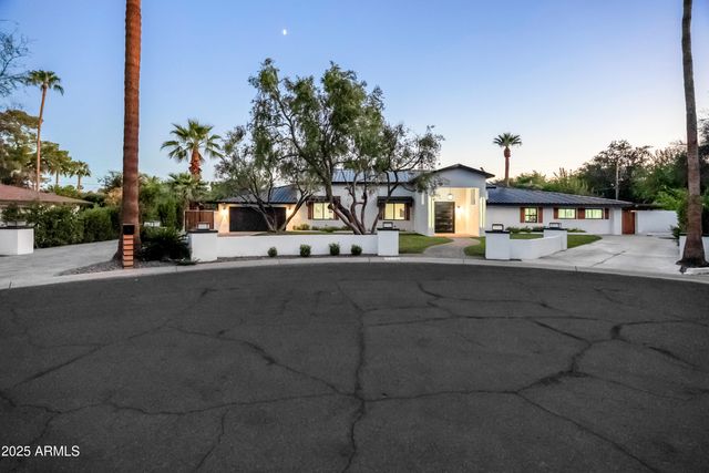 6715 E MONTECITO Avenue, Scottsdale, AZ 85251