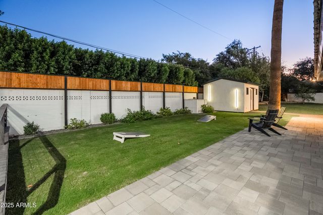 6715 E MONTECITO Avenue, Scottsdale, AZ 85251