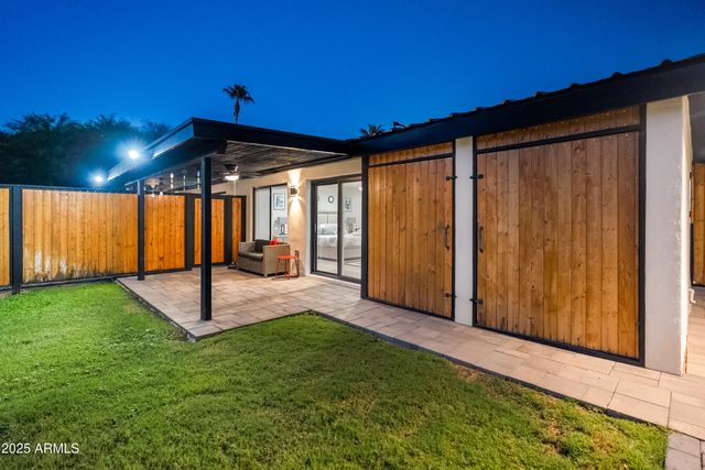 6715 E MONTECITO Avenue, Scottsdale, AZ 85251