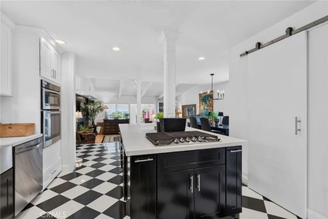 1427 Ransom, Riverside, CA 92506