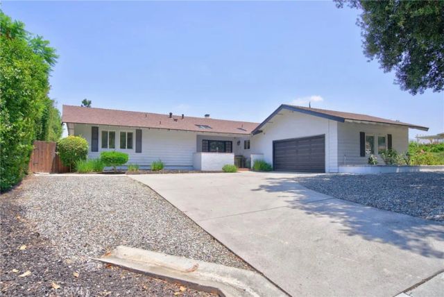 1427 Ransom, Riverside, CA 92506