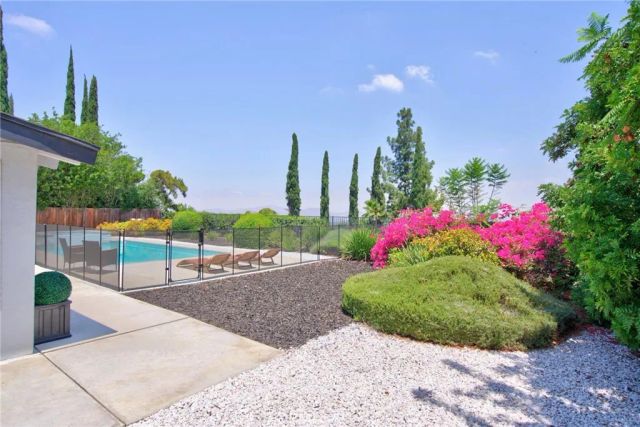 1427 Ransom, Riverside, CA 92506