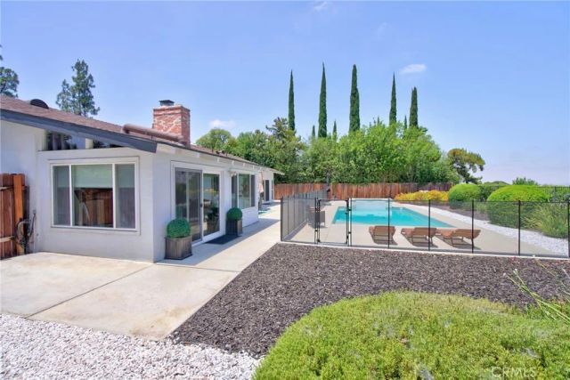1427 Ransom, Riverside, CA 92506
