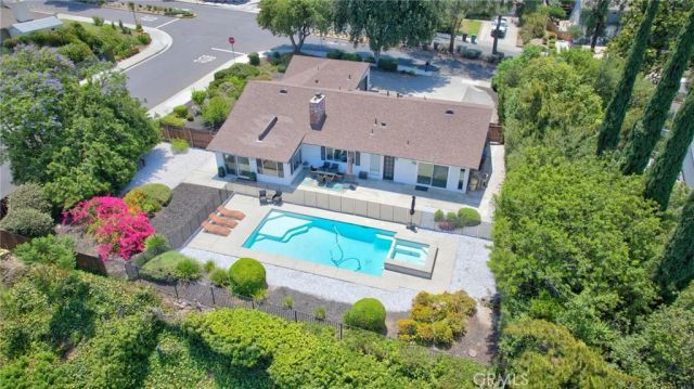 1427 Ransom, Riverside, CA 92506