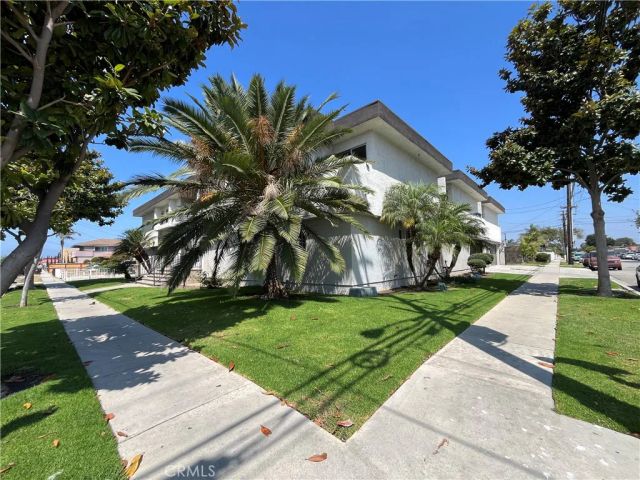 4307 W 142nd Street 4, Hawthorne, CA 90250
