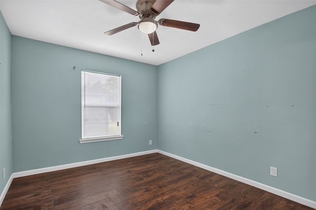 1618 Willow Street, Grand Prairie, TX 75050