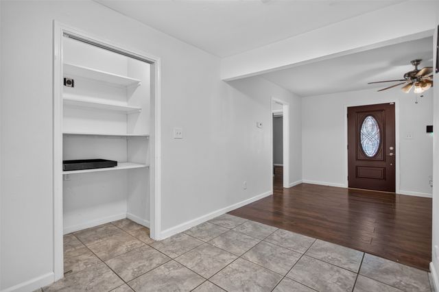 1618 Willow Street, Grand Prairie, TX 75050