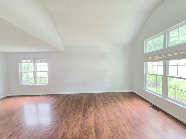 2218 S Bent Tree Drive, Bloomington, IN 47401