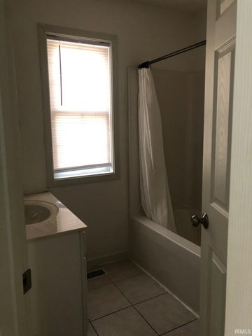 1285 S Cobble Creek Circle, Bloomington, IN 47401