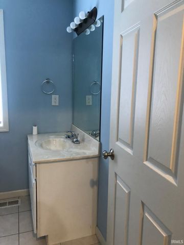 1285 S Cobble Creek Circle, Bloomington, IN 47401