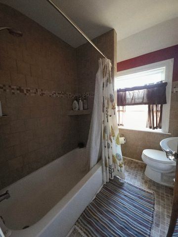 305 Jackson Street, Berea, KY 40403