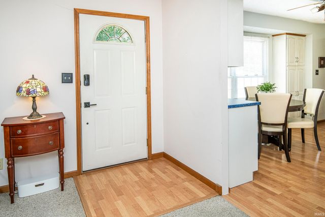 151 White Lane, Bedford, IN 47421