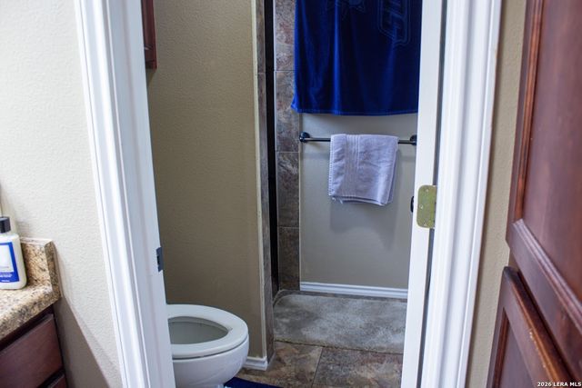 305 Yortown, Pleasanton, TX 78064