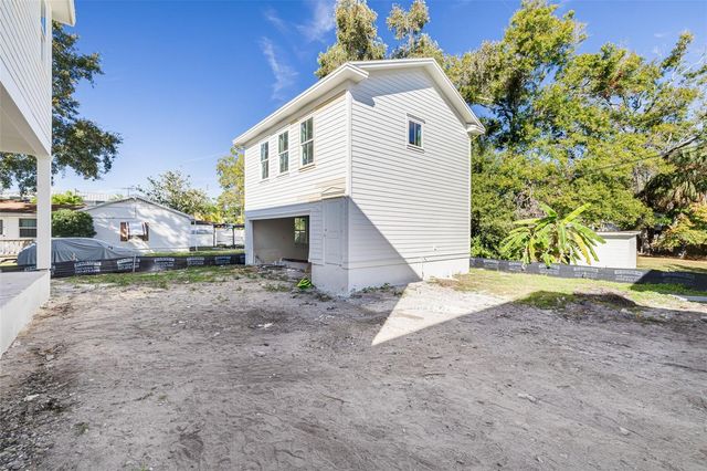 211 30TH AVENUE N, St Petersburg, FL 33704