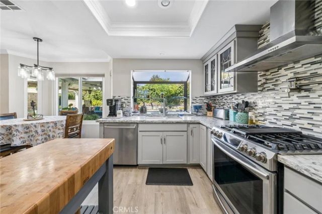 21955 Jeffers Lane, Saugus, CA 91350