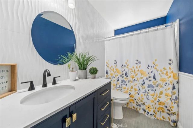 21955 Jeffers Lane, Saugus, CA 91350