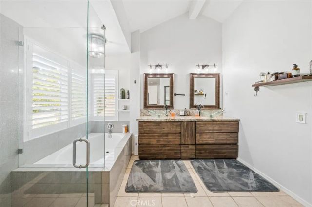 21955 Jeffers Lane, Saugus, CA 91350