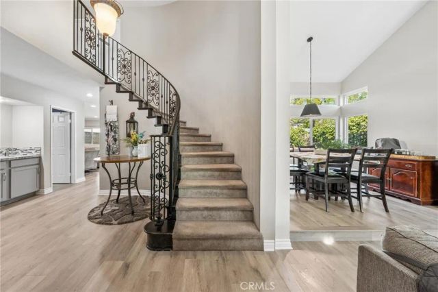 21955 Jeffers Lane, Saugus, CA 91350