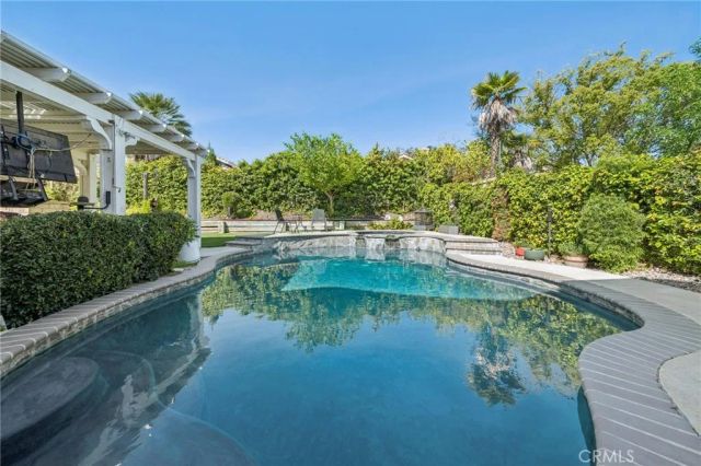 21955 Jeffers Lane, Saugus, CA 91350