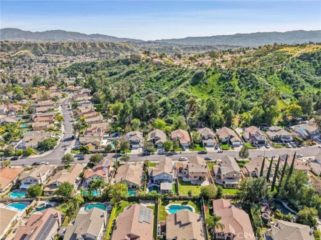 21955 Jeffers Lane, Saugus, CA 91350