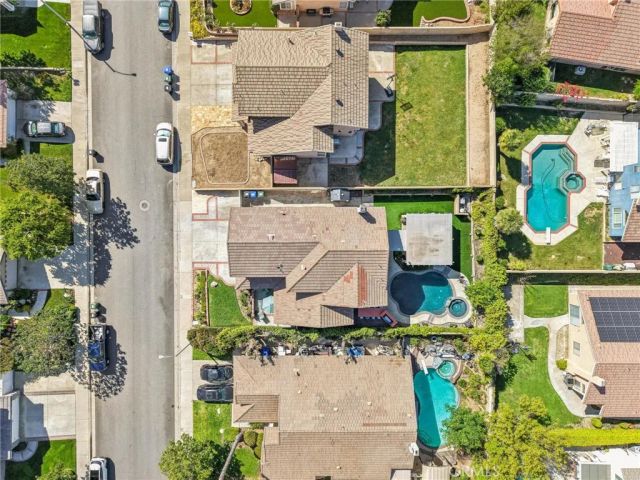 21955 Jeffers Lane, Saugus, CA 91350