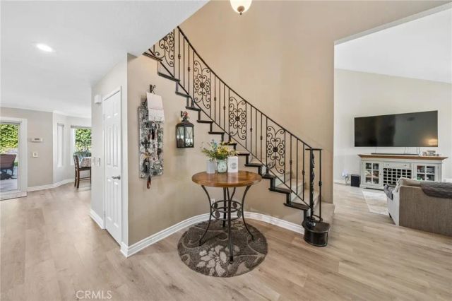 21955 Jeffers Lane, Saugus, CA 91350