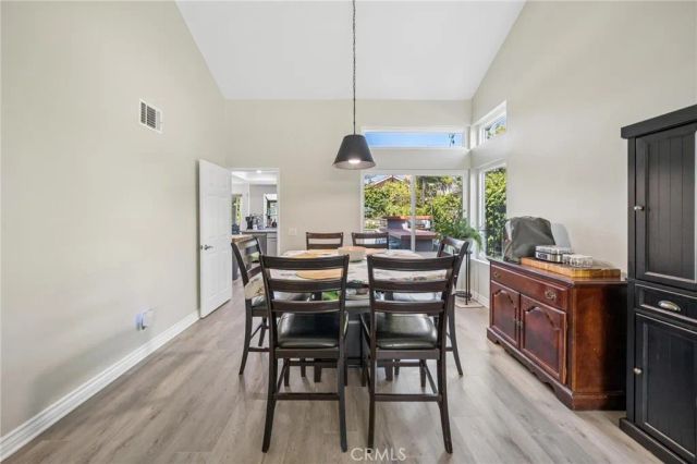 21955 Jeffers Lane, Saugus, CA 91350