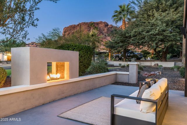 4605 E ORANGE Drive, Phoenix, AZ 85018