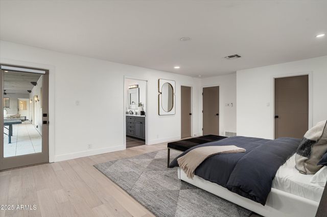 4605 E ORANGE Drive, Phoenix, AZ 85018